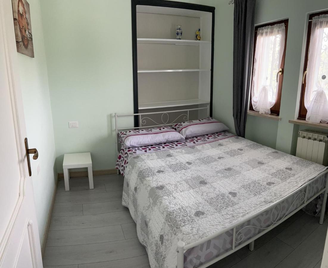 Residence Degli Ulivi Sirmione Eksteriør billede