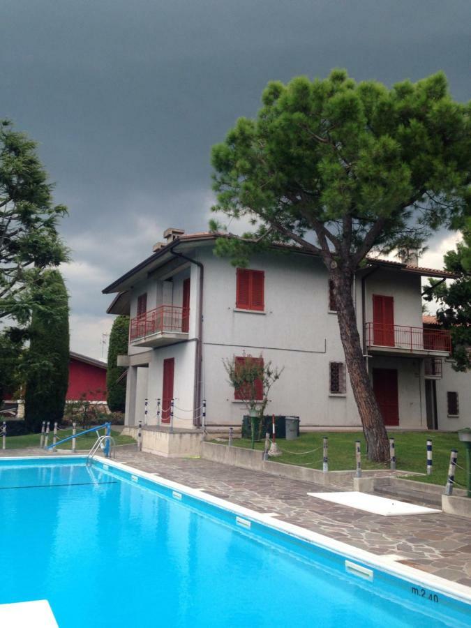 Residence Degli Ulivi Sirmione Eksteriør billede